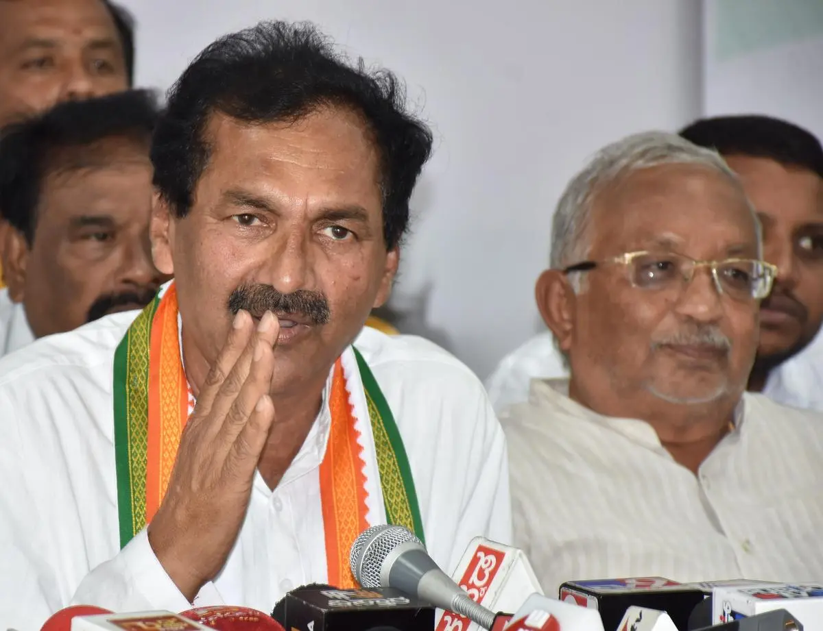 SIR | ರಾಜ್ಯದಲ್ಲಿ 1 ಕೋಟಿ ಮತದಾರರ ಹೆಸರು ಕೈಬಿಡಲು BJP ಸಂಚು: ಎಂ.ಲಕ್ಷ್ಮಣ್‌